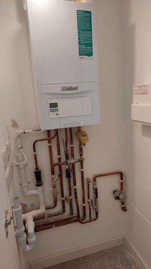 Detailed copper pipework around a Vaillant boiler – professional general plumbing by EGFF Ltd